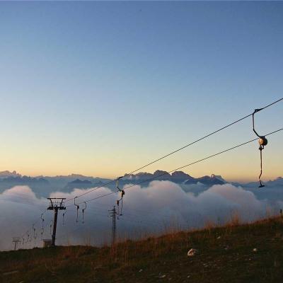 الإبداع - أدب: مقابلة مع فنان 697