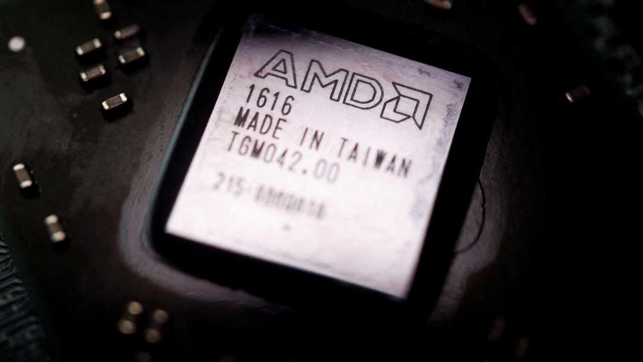 قفزة بـ 25% لسهم AMD بعد صفقة رقائق مع أوبن إيه آي