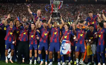 برشلونة يحسم الكلاسيكو ويتوج بلقب الليغا