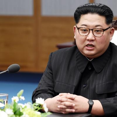 كيم جونغ أون يعلن تجهيز كوريا الشمالية مدمّرات بأسلحة نووية