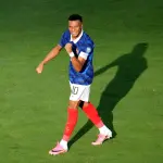 مبابي يقود فرنسا للتأهل في المونديال