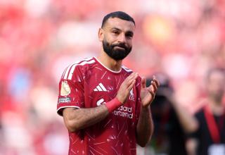 صلاح يودع ليفربول بالدموع ويحطم رقم جيرارد القياسي
