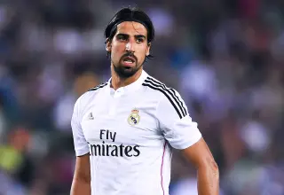 مورينيو يرغب في ضم سامي خضيرة ليعاونه في تدريب ريال مدريد