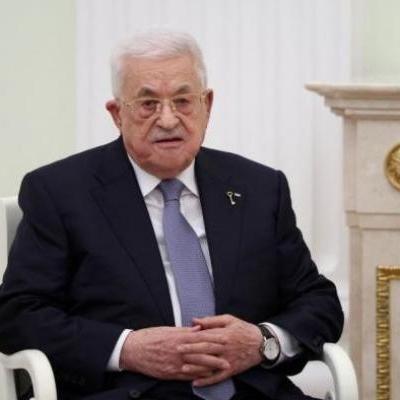 الرئيس عباس يتسلم التقرير السنوي لهيئة مكافحة الفساد لعام 2025