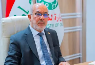 وزير النفط العراقي: العراق صدر 10 ملايين برميل نفط في أبريل عبر مضيق هرمز