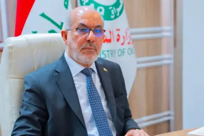 وزير النفط العراقي: العراق صدر 10 ملايين برميل نفط في أبريل عبر مضيق هرمز