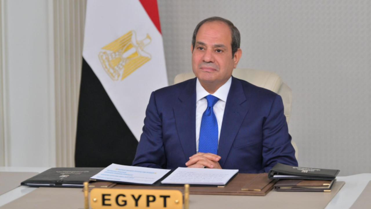 بتكلفة 800 مليار جنيه.. السيسي يفتتح مشروعا يوفر مليوني فرصة عمل