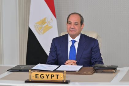 بتكلفة 800 مليار جنيه.. السيسي يفتتح مشروعا يوفر مليوني فرصة عمل
