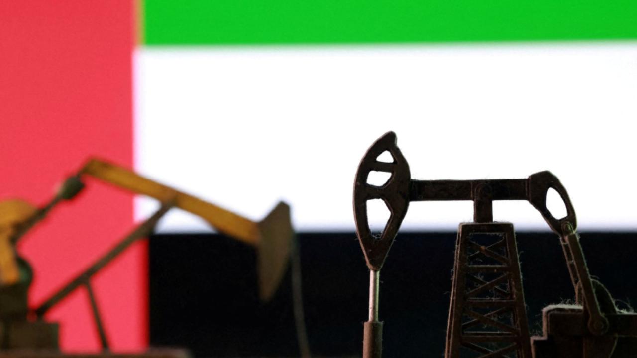 قفزة قياسية في صادرات النفط الإماراتية عقب الانسحاب من أوبك