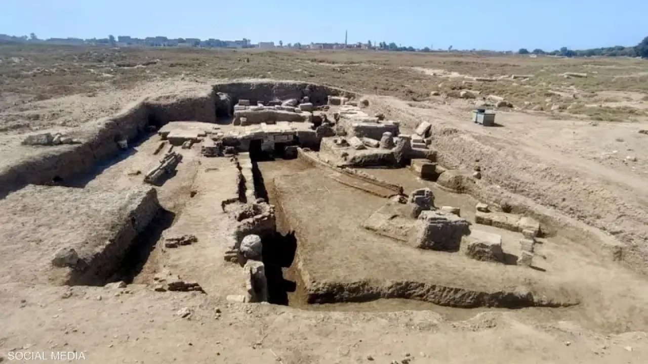 مصر.. اكتشاف 5 كنوز أثرية بمنطقة إهناسيا