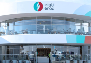 الإمارات تستكشف فرص توزيع الوقود منخفض الكربون لقطاع الطيران