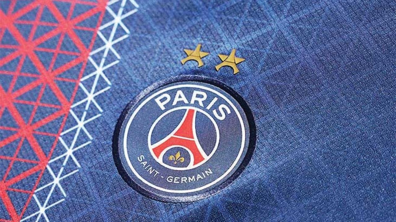 عندما تصبح الكرة مرضا فرنسيا مزمنا