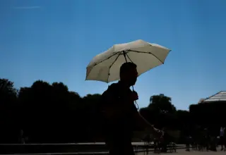 حرائق ووفيات.. حالة تأهب في فرنسا مع موجة حر جديدة
