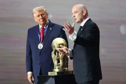 ترمب يهنئ منتخب أميركا بالفوز العريض على باراغواي