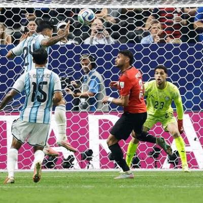 الأرجنتين تقلب الطاولة على مصر وتحرمها من ربع نهائي تاريخي