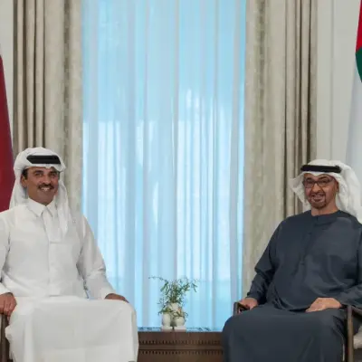 الأمير تميم يبحث مع رئيس الإمارات التنسيق المشترك لدعم أمن الإقليم