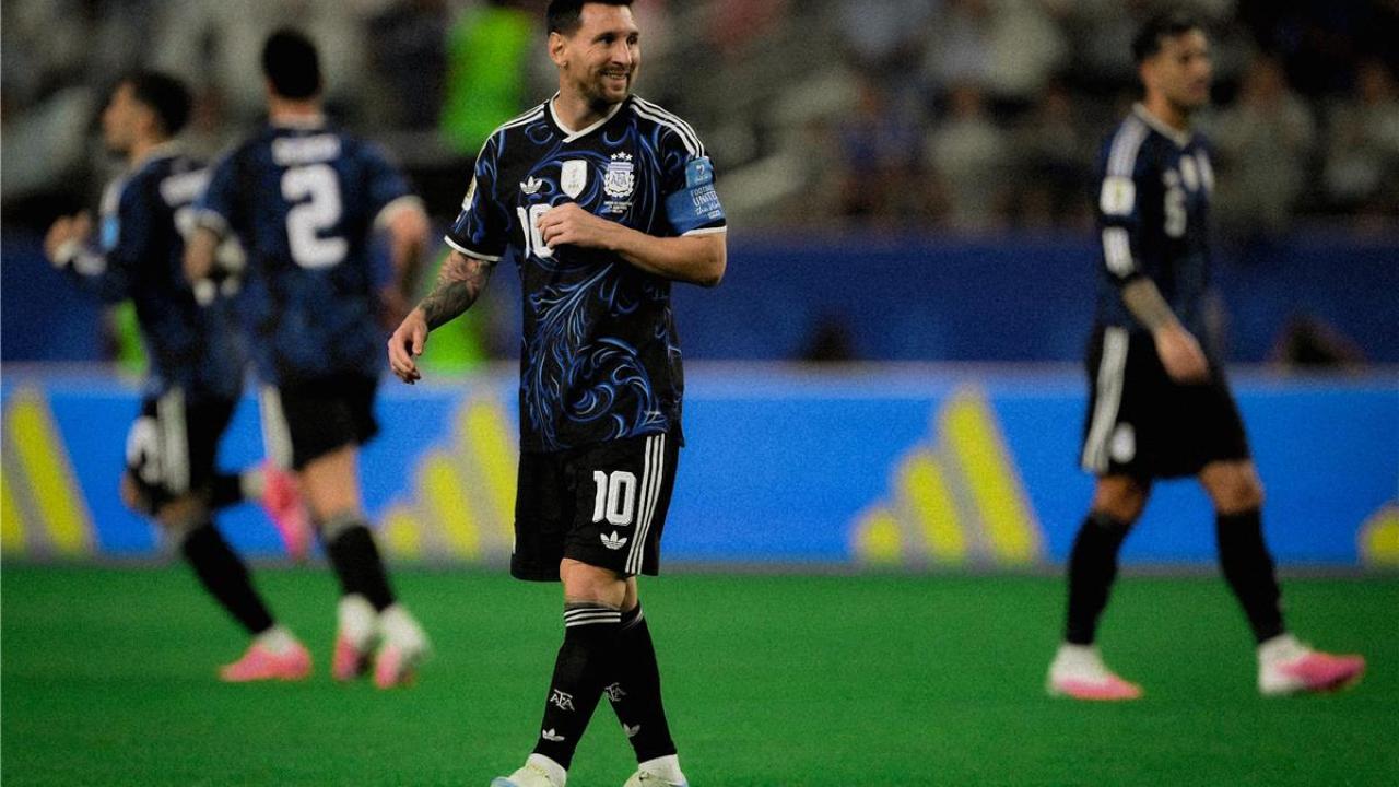 الأرجنتين بالعلامة الكاملة في المونديال