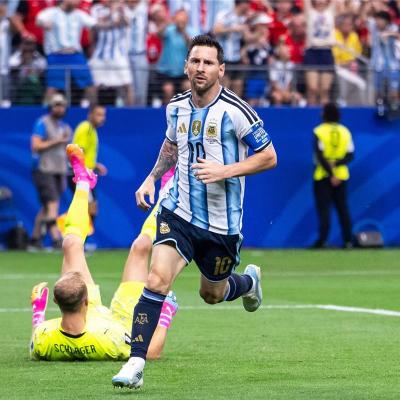 ثنائية ميسي تقود الأرجنتين للفوز على النمسا