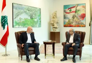 سلام يجري محادثات في باريس.. وعون يؤكد استقلال مسار التفاوض عن إيران