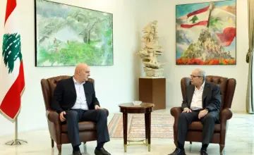 سلام يجري محادثات في باريس.. وعون يؤكد استقلال مسار التفاوض عن إيران