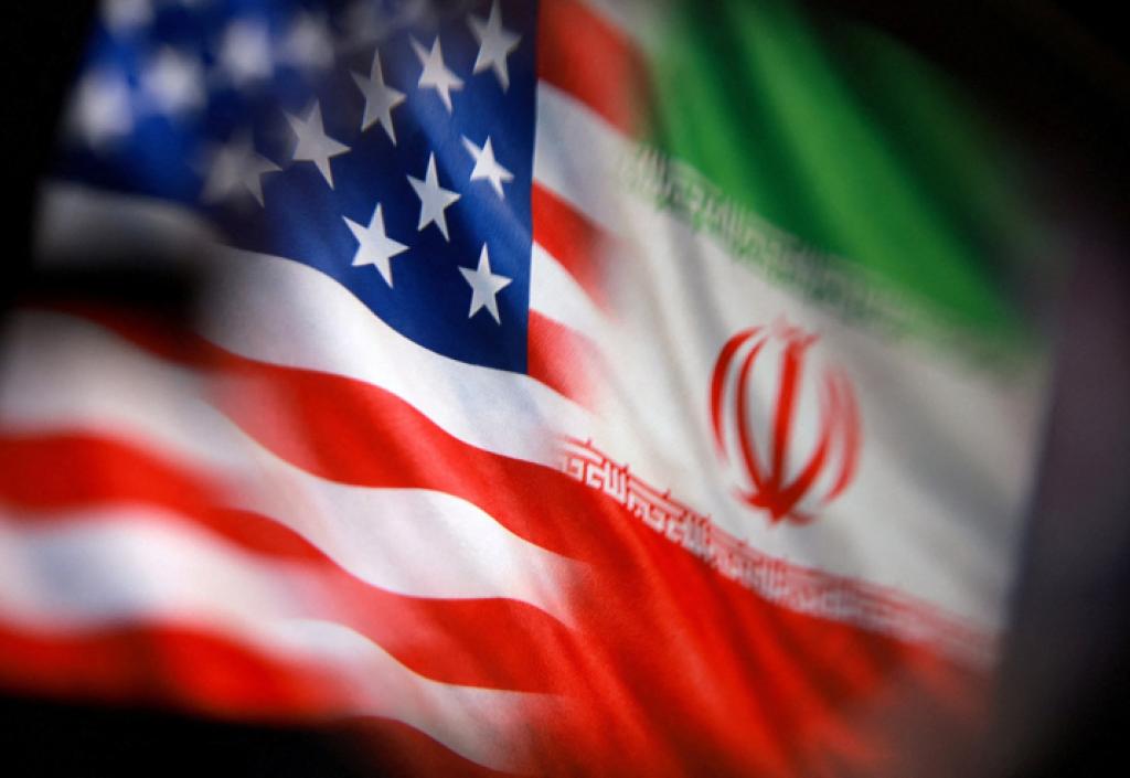 واشنطن وطهران على بعد خطوة من اتفاق.. وسويسرا تعرض استضافة التوقيع
