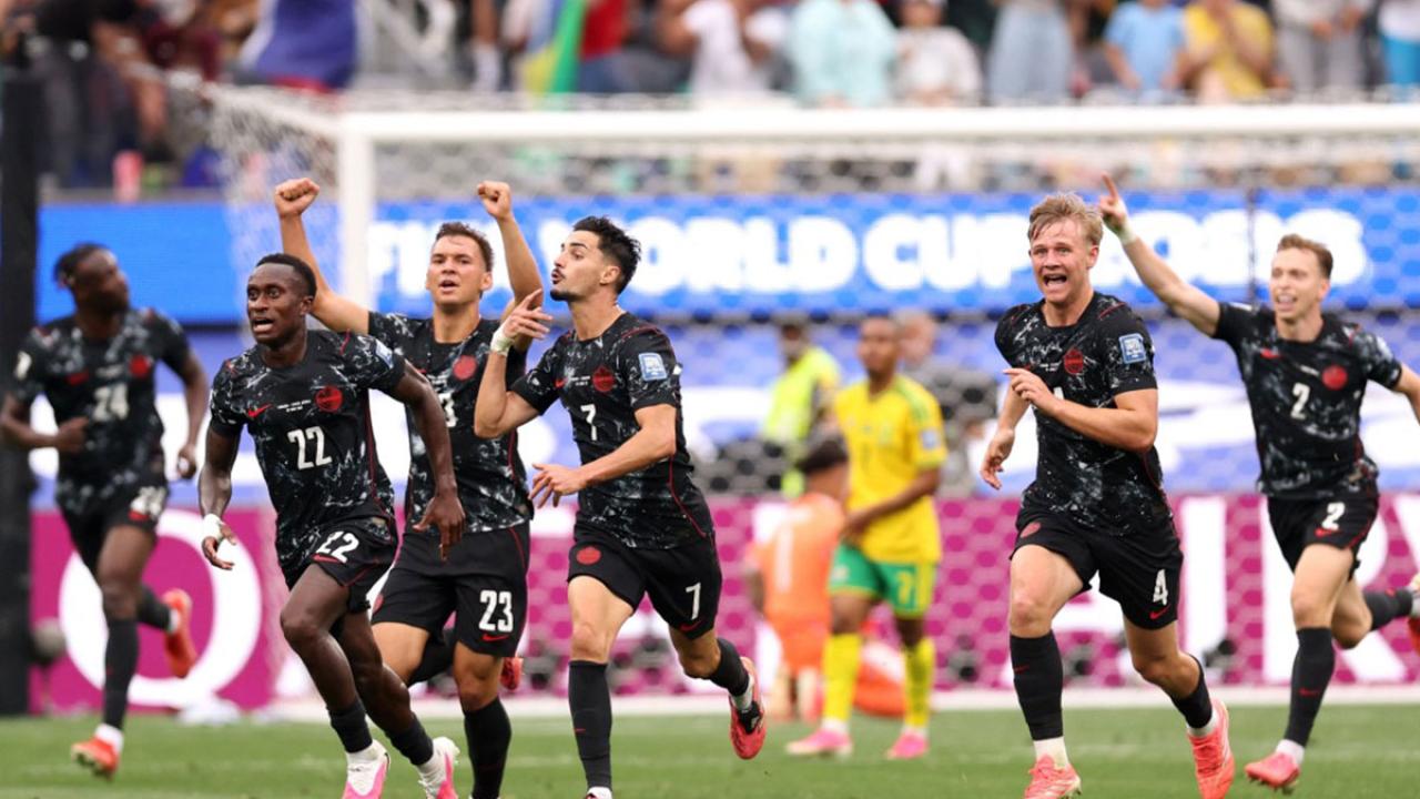 كندا تبلغ ثمن نهائي كأس العالم