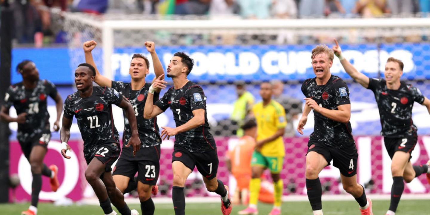كندا تبلغ ثمن نهائي كأس العالم