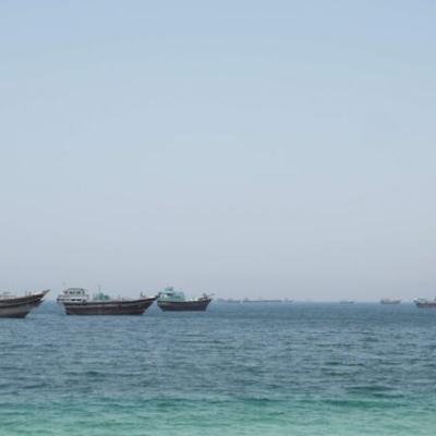 الجيش البريطاني: الاستيلاء على سفينة قبالة سواحل الإمارات واقتيادها نحو إيران