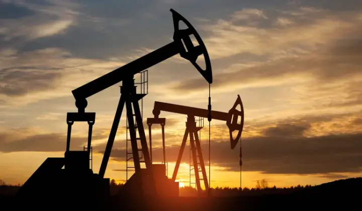 أسعار النفط ترتفع بعد رفض ترامب رد إيران على مقترح إنهاء الحرب