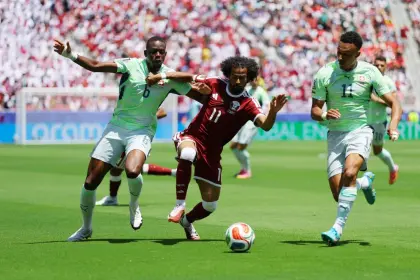 قطر تخطف نقطة ثمينة من سويسرا