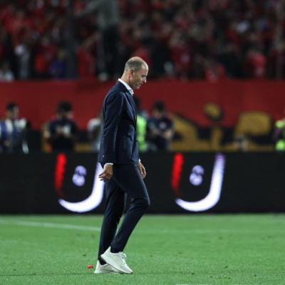 الأهلي المصري ينهي تعاقده مع توروب ويعلن هيكلة شاملة